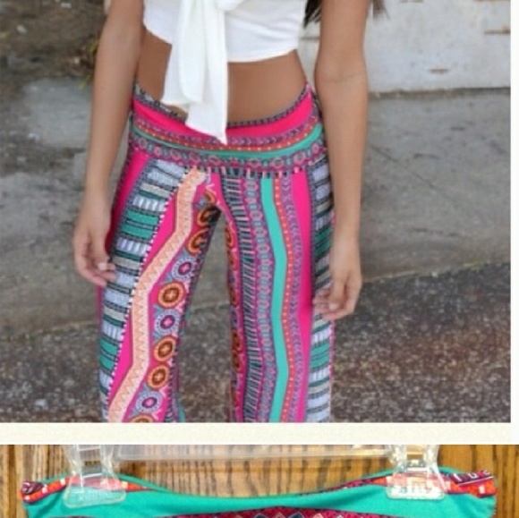 Beautiful NWT PANTS fold over on top - Picture 1 of 1